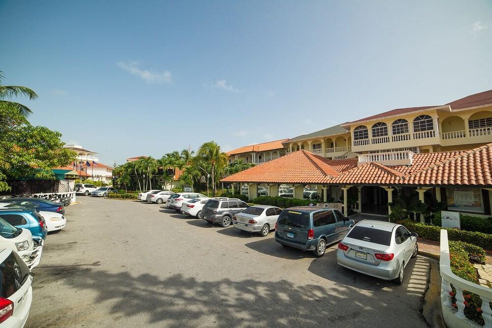 The Mt Hotel Bávaro Buitenkant foto