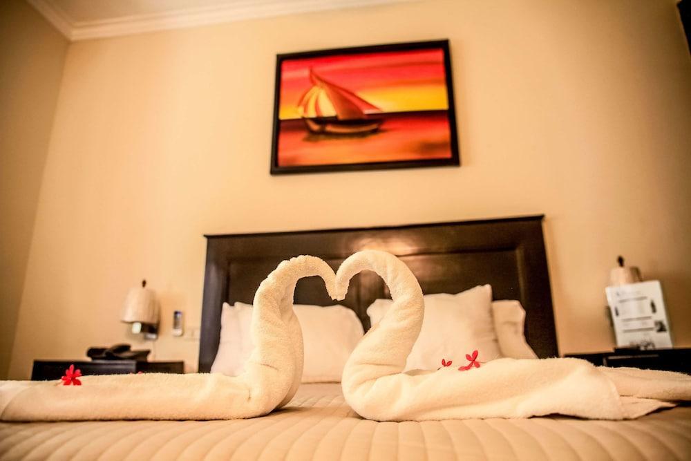 The Mt Hotel Bávaro Buitenkant foto